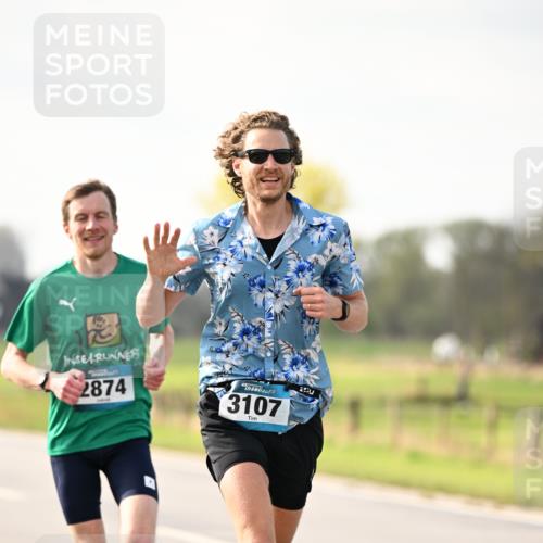 12.04.2026 - 45. Internationalen Wilhelmsburger Insellauf Dr. Thomas Lammeyer http://msf.ph/oto/9438418 12.04.2026 09:51:07 Laufen 2874, 45, 3107 meine-sportfotos.de