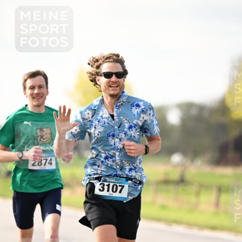 12.04.2026 - 45. Internationalen Wilhelmsburger Insellauf Dr. Thomas Lammeyer http://msf.ph/oto/9438419 12.04.2026 09:51:08 Laufen 2874, 3107 meine-sportfotos.de