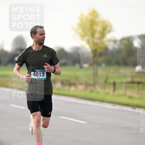 12.04.2026 - 45. Internationalen Wilhelmsburger Insellauf Dr. Thomas Lammeyer http://msf.ph/oto/9438470 12.04.2026 09:51:36 Laufen 4012 meine-sportfotos.de