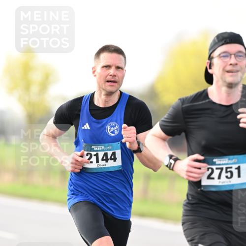 12.04.2026 - 45. Internationalen Wilhelmsburger Insellauf Dr. Thomas Lammeyer http://msf.ph/oto/9438478 12.04.2026 09:51:51 Laufen 45, 2144, 2751 meine-sportfotos.de