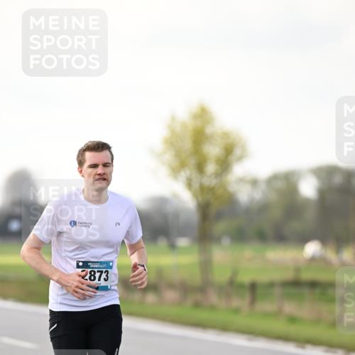 12.04.2026 - 45. Internationalen Wilhelmsburger Insellauf Dr. Thomas Lammeyer http://msf.ph/oto/9438492 12.04.2026 09:52:16 Laufen 2873 meine-sportfotos.de