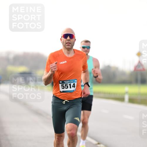 12.04.2026 - 45. Internationalen Wilhelmsburger Insellauf Dr. Thomas Lammeyer http://msf.ph/oto/9438575 12.04.2026 09:53:12 Laufen 5514 meine-sportfotos.de