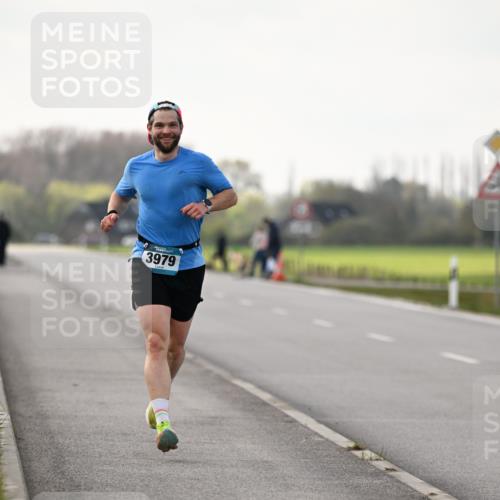 12.04.2026 - 45. Internationalen Wilhelmsburger Insellauf Dr. Thomas Lammeyer http://msf.ph/oto/9438593 12.04.2026 09:53:37 Laufen 3979 meine-sportfotos.de