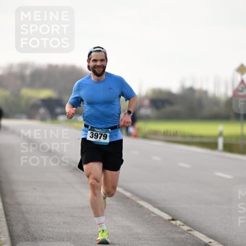 12.04.2026 - 45. Internationalen Wilhelmsburger Insellauf Dr. Thomas Lammeyer http://msf.ph/oto/9438599 12.04.2026 09:53:37 Laufen 3979 meine-sportfotos.de