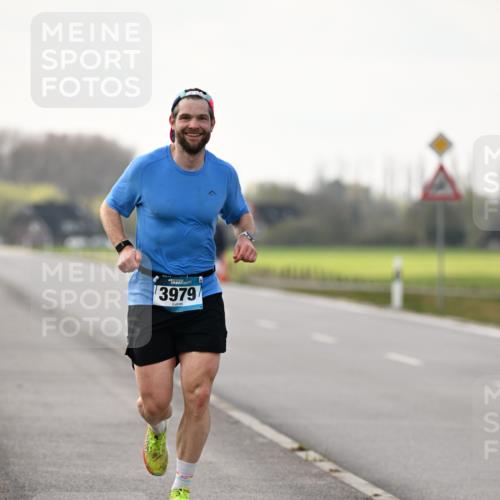 12.04.2026 - 45. Internationalen Wilhelmsburger Insellauf Dr. Thomas Lammeyer http://msf.ph/oto/9438602 12.04.2026 09:53:38 Laufen 3979 meine-sportfotos.de