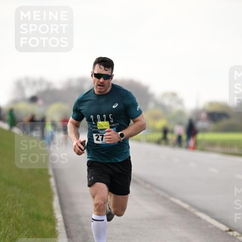 12.04.2026 - 45. Internationalen Wilhelmsburger Insellauf Dr. Thomas Lammeyer http://msf.ph/oto/9438624 12.04.2026 09:54:24 Laufen 2025, 27 meine-sportfotos.de