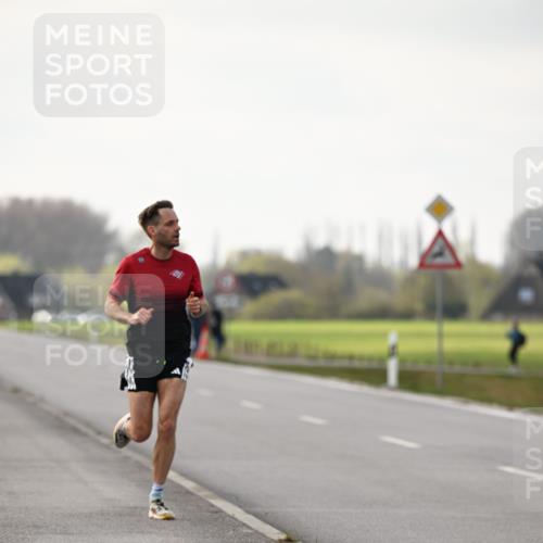12.04.2026 - 45. Internationalen Wilhelmsburger Insellauf Dr. Thomas Lammeyer http://msf.ph/oto/9438663 12.04.2026 09:54:44 Laufen  meine-sportfotos.de