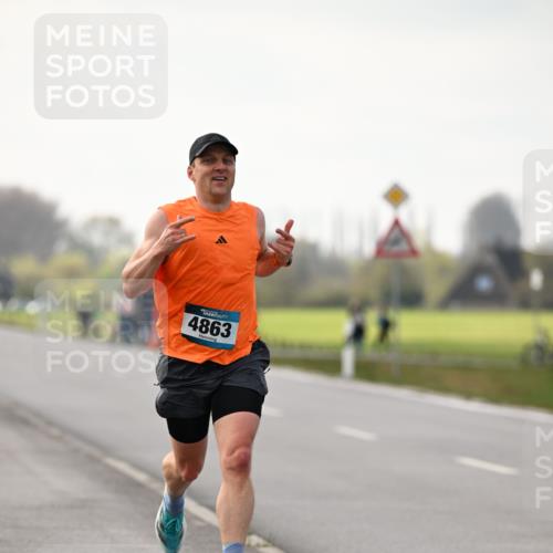 12.04.2026 - 45. Internationalen Wilhelmsburger Insellauf Dr. Thomas Lammeyer http://msf.ph/oto/9438706 12.04.2026 09:54:54 Laufen 4863 meine-sportfotos.de