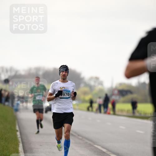 12.04.2026 - 45. Internationalen Wilhelmsburger Insellauf Dr. Thomas Lammeyer http://msf.ph/oto/9438724 12.04.2026 09:55:09 Laufen 10, 970 meine-sportfotos.de