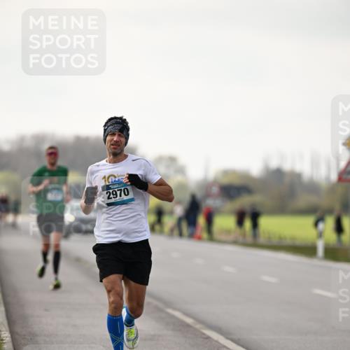 12.04.2026 - 45. Internationalen Wilhelmsburger Insellauf Dr. Thomas Lammeyer http://msf.ph/oto/9438731 12.04.2026 09:55:10 Laufen 10, 2970 meine-sportfotos.de