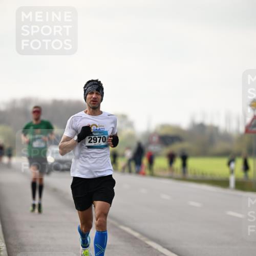 12.04.2026 - 45. Internationalen Wilhelmsburger Insellauf Dr. Thomas Lammeyer http://msf.ph/oto/9438733 12.04.2026 09:55:10 Laufen 2970 meine-sportfotos.de