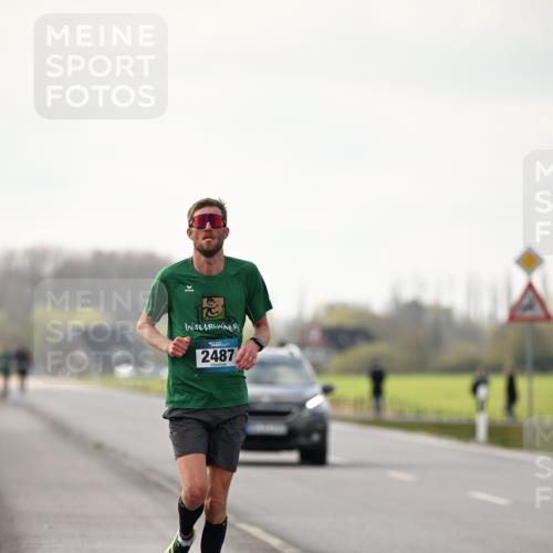 12.04.2026 - 45. Internationalen Wilhelmsburger Insellauf Dr. Thomas Lammeyer http://msf.ph/oto/9438749 12.04.2026 09:55:15 Laufen 2487 meine-sportfotos.de