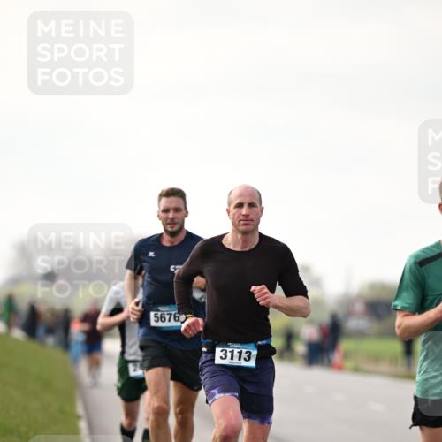 12.04.2026 - 45. Internationalen Wilhelmsburger Insellauf Dr. Thomas Lammeyer http://msf.ph/oto/9438786 12.04.2026 09:55:50 Laufen 56760, 3113 meine-sportfotos.de