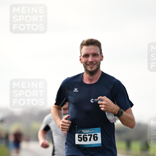12.04.2026 - 45. Internationalen Wilhelmsburger Insellauf Dr. Thomas Lammeyer http://msf.ph/oto/9438804 12.04.2026 09:55:52 Laufen 4, 5676 meine-sportfotos.de