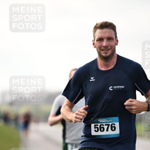 12.04.2026 - 45. Internationalen Wilhelmsburger Insellauf Dr. Thomas Lammeyer http://msf.ph/oto/9438806 12.04.2026 09:55:53 Laufen 5676 meine-sportfotos.de