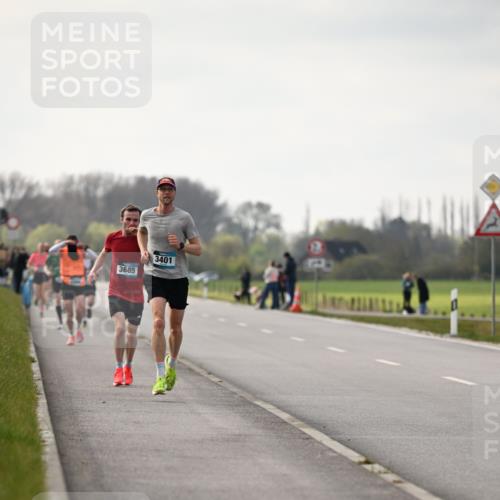 12.04.2026 - 45. Internationalen Wilhelmsburger Insellauf Dr. Thomas Lammeyer http://msf.ph/oto/9438842 12.04.2026 09:56:26 Laufen 3685, 3401 meine-sportfotos.de