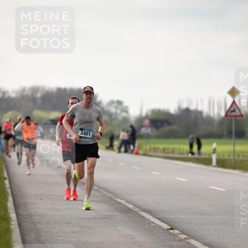 12.04.2026 - 45. Internationalen Wilhelmsburger Insellauf Dr. Thomas Lammeyer http://msf.ph/oto/9438851 12.04.2026 09:56:27 Laufen 3, 3401 meine-sportfotos.de