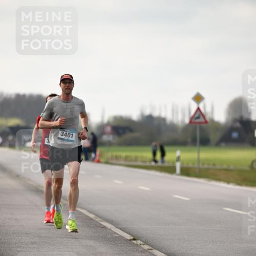 12.04.2026 - 45. Internationalen Wilhelmsburger Insellauf Dr. Thomas Lammeyer http://msf.ph/oto/9438861 12.04.2026 09:56:28 Laufen 3401 meine-sportfotos.de