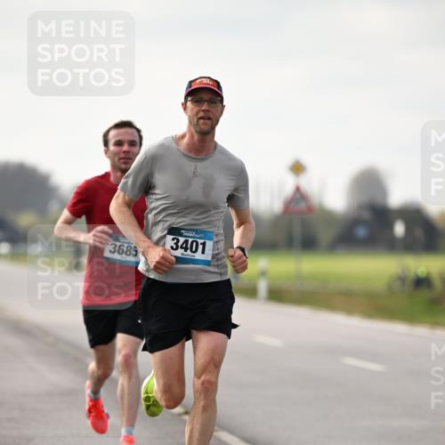 12.04.2026 - 45. Internationalen Wilhelmsburger Insellauf Dr. Thomas Lammeyer http://msf.ph/oto/9438869 12.04.2026 09:56:31 Laufen 3685, 45, 3401 meine-sportfotos.de