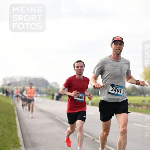 12.04.2026 - 45. Internationalen Wilhelmsburger Insellauf Dr. Thomas Lammeyer http://msf.ph/oto/9438871 12.04.2026 09:56:32 Laufen 685, 3401 meine-sportfotos.de
