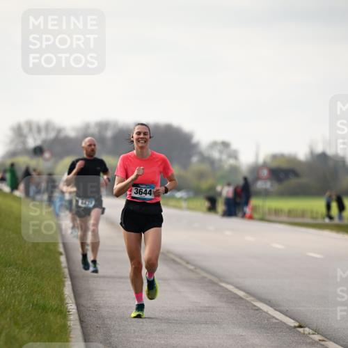 12.04.2026 - 45. Internationalen Wilhelmsburger Insellauf Dr. Thomas Lammeyer http://msf.ph/oto/9438921 12.04.2026 09:56:43 Laufen 3644 meine-sportfotos.de