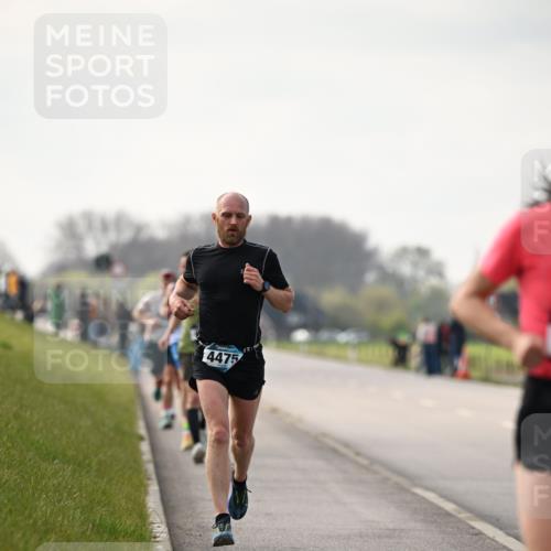 12.04.2026 - 45. Internationalen Wilhelmsburger Insellauf Dr. Thomas Lammeyer http://msf.ph/oto/9438936 12.04.2026 09:56:46 Laufen 4475 meine-sportfotos.de