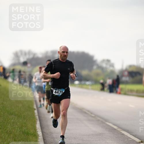 12.04.2026 - 45. Internationalen Wilhelmsburger Insellauf Dr. Thomas Lammeyer http://msf.ph/oto/9438939 12.04.2026 09:56:47 Laufen 4475 meine-sportfotos.de