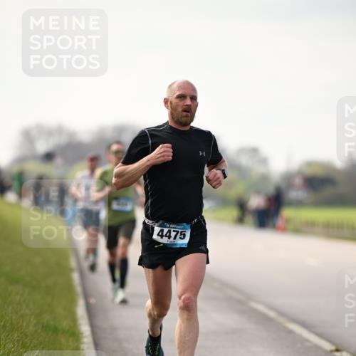 12.04.2026 - 45. Internationalen Wilhelmsburger Insellauf Dr. Thomas Lammeyer http://msf.ph/oto/9438949 12.04.2026 09:56:48 Laufen 4475 meine-sportfotos.de