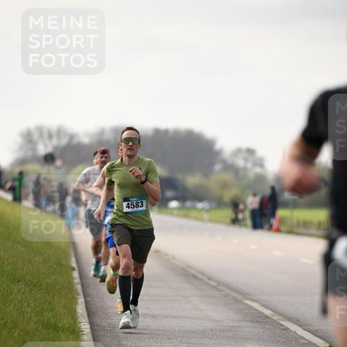 12.04.2026 - 45. Internationalen Wilhelmsburger Insellauf Dr. Thomas Lammeyer http://msf.ph/oto/9438955 12.04.2026 09:56:50 Laufen 4583 meine-sportfotos.de