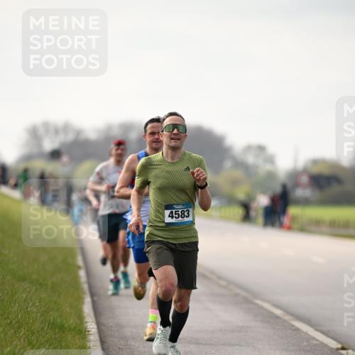 12.04.2026 - 45. Internationalen Wilhelmsburger Insellauf Dr. Thomas Lammeyer http://msf.ph/oto/9438965 12.04.2026 09:56:51 Laufen 4583 meine-sportfotos.de