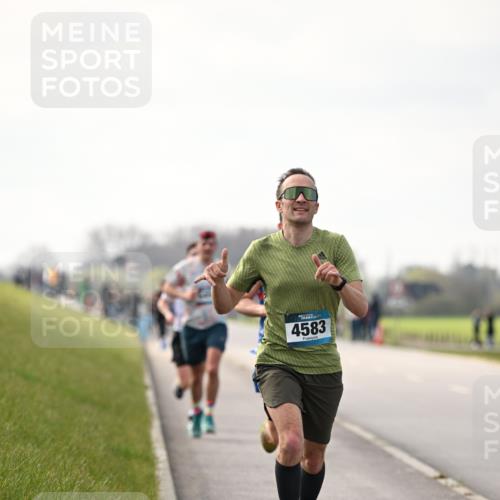 12.04.2026 - 45. Internationalen Wilhelmsburger Insellauf Dr. Thomas Lammeyer http://msf.ph/oto/9438973 12.04.2026 09:56:52 Laufen 4583 meine-sportfotos.de