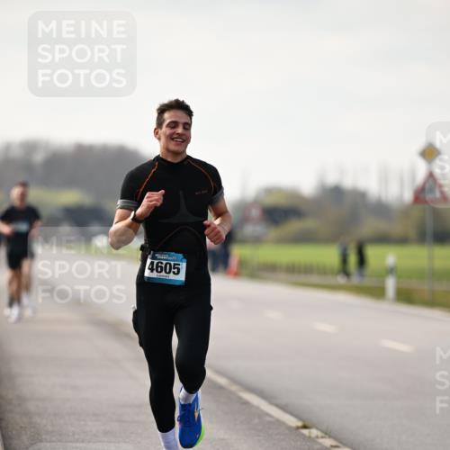 12.04.2026 - 45. Internationalen Wilhelmsburger Insellauf Dr. Thomas Lammeyer http://msf.ph/oto/9439013 12.04.2026 09:57:11 Laufen 4605 meine-sportfotos.de
