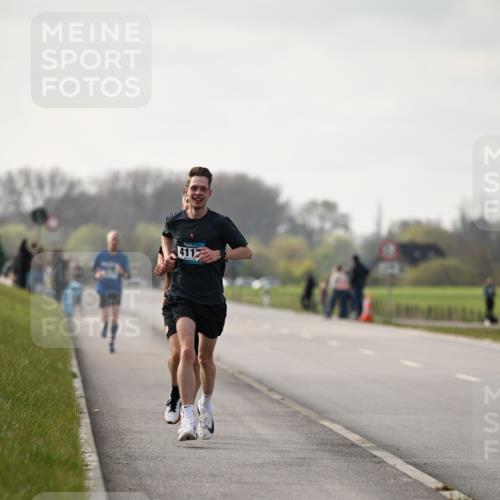 12.04.2026 - 45. Internationalen Wilhelmsburger Insellauf Dr. Thomas Lammeyer http://msf.ph/oto/9439025 12.04.2026 09:57:16 Laufen 4112 meine-sportfotos.de