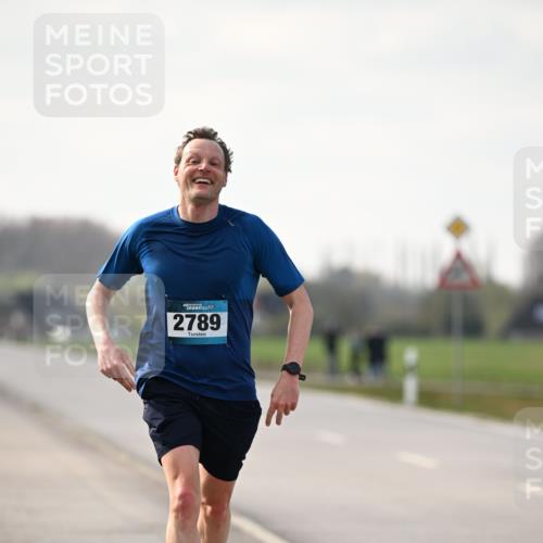 12.04.2026 - 45. Internationalen Wilhelmsburger Insellauf Dr. Thomas Lammeyer http://msf.ph/oto/9439125 12.04.2026 09:58:09 Laufen 4, 2789 meine-sportfotos.de