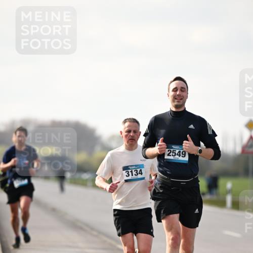 12.04.2026 - 45. Internationalen Wilhelmsburger Insellauf Dr. Thomas Lammeyer http://msf.ph/oto/9439156 12.04.2026 09:58:26 Laufen 3134, 2549 meine-sportfotos.de
