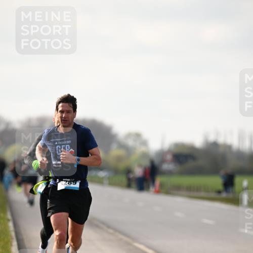 12.04.2026 - 45. Internationalen Wilhelmsburger Insellauf Dr. Thomas Lammeyer http://msf.ph/oto/9439173 12.04.2026 09:58:29 Laufen 2023, 289 meine-sportfotos.de