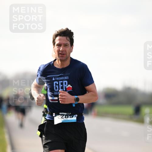 12.04.2026 - 45. Internationalen Wilhelmsburger Insellauf Dr. Thomas Lammeyer http://msf.ph/oto/9439188 12.04.2026 09:58:31 Laufen 04, 06, 2023, 2023, 20 meine-sportfotos.de