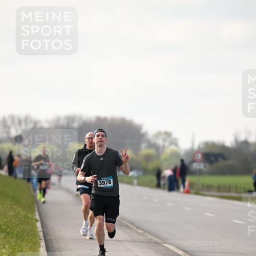 12.04.2026 - 45. Internationalen Wilhelmsburger Insellauf Dr. Thomas Lammeyer http://msf.ph/oto/9439194 12.04.2026 09:58:38 Laufen 3976, 226 meine-sportfotos.de