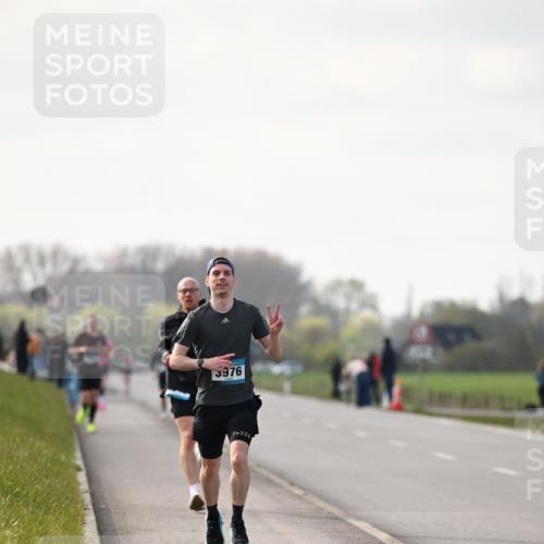 12.04.2026 - 45. Internationalen Wilhelmsburger Insellauf Dr. Thomas Lammeyer http://msf.ph/oto/9439195 12.04.2026 09:58:38 Laufen 5976, 226 meine-sportfotos.de