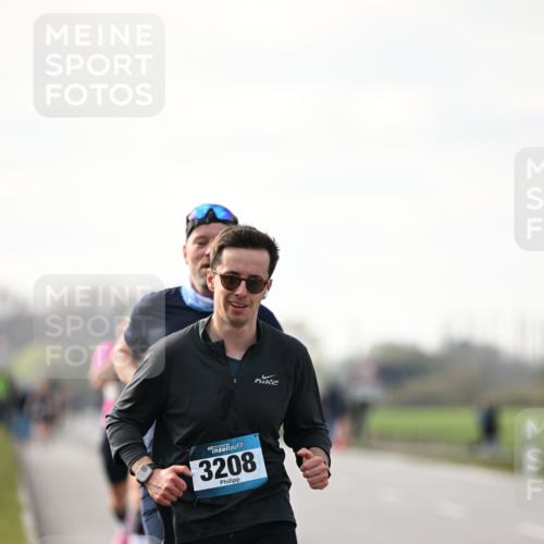 12.04.2026 - 45. Internationalen Wilhelmsburger Insellauf Dr. Thomas Lammeyer http://msf.ph/oto/9439237 12.04.2026 09:58:58 Laufen 3208 meine-sportfotos.de