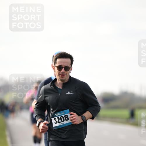 12.04.2026 - 45. Internationalen Wilhelmsburger Insellauf Dr. Thomas Lammeyer http://msf.ph/oto/9439239 12.04.2026 09:58:58 Laufen 3208 meine-sportfotos.de