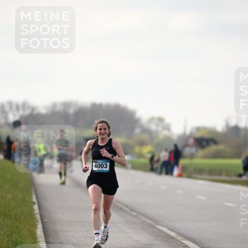 12.04.2026 - 45. Internationalen Wilhelmsburger Insellauf Dr. Thomas Lammeyer http://msf.ph/oto/9439255 12.04.2026 09:59:13 Laufen 4003 meine-sportfotos.de
