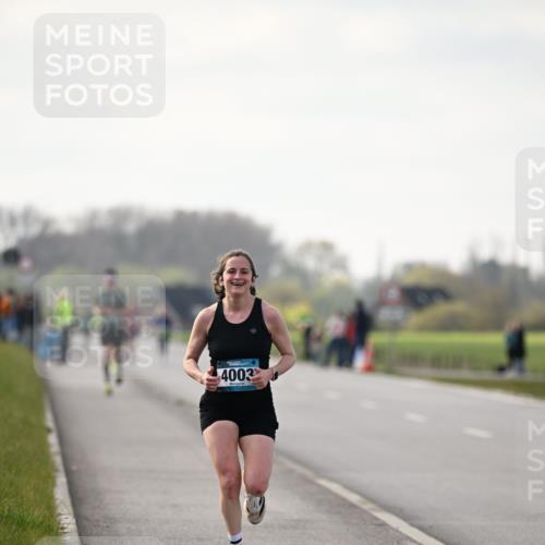 12.04.2026 - 45. Internationalen Wilhelmsburger Insellauf Dr. Thomas Lammeyer http://msf.ph/oto/9439261 12.04.2026 09:59:14 Laufen 4003 meine-sportfotos.de