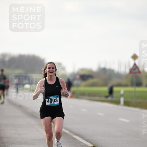 12.04.2026 - 45. Internationalen Wilhelmsburger Insellauf Dr. Thomas Lammeyer http://msf.ph/oto/9439266 12.04.2026 09:59:14 Laufen 4003 meine-sportfotos.de