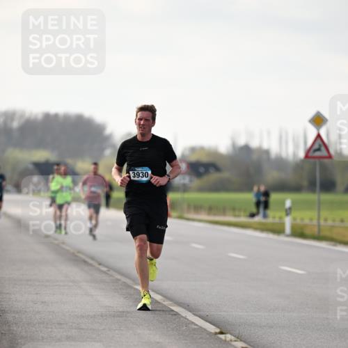 12.04.2026 - 45. Internationalen Wilhelmsburger Insellauf Dr. Thomas Lammeyer http://msf.ph/oto/9439294 12.04.2026 09:59:31 Laufen 3930, 226 meine-sportfotos.de