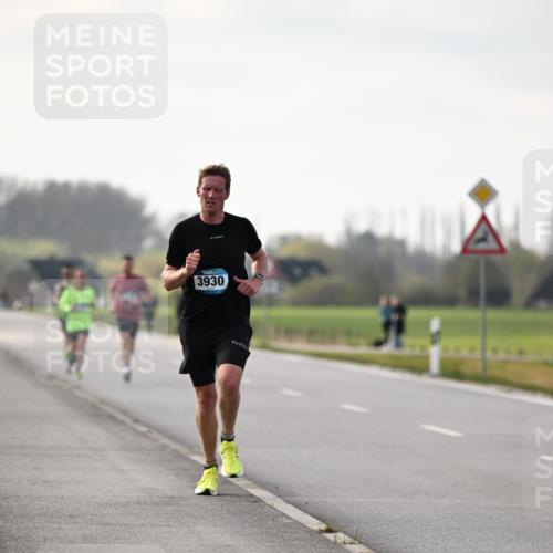 12.04.2026 - 45. Internationalen Wilhelmsburger Insellauf Dr. Thomas Lammeyer http://msf.ph/oto/9439295 12.04.2026 09:59:31 Laufen 3930 meine-sportfotos.de