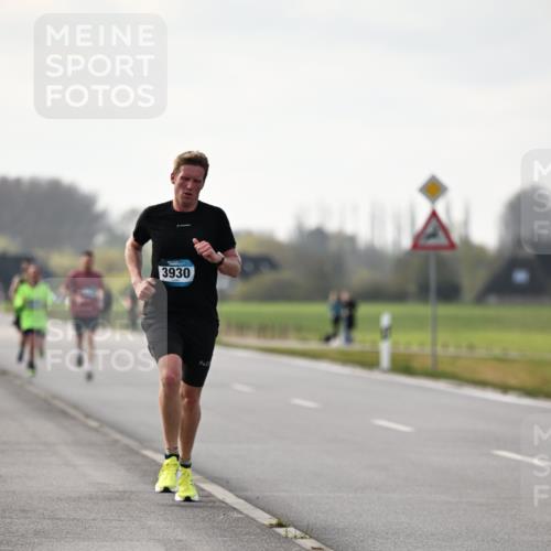 12.04.2026 - 45. Internationalen Wilhelmsburger Insellauf Dr. Thomas Lammeyer http://msf.ph/oto/9439298 12.04.2026 09:59:31 Laufen 3930 meine-sportfotos.de