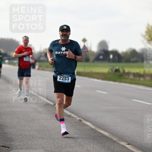 12.04.2026 - 45. Internationalen Wilhelmsburger Insellauf Dr. Thomas Lammeyer http://msf.ph/oto/9439342 12.04.2026 09:59:49 Laufen 2253 meine-sportfotos.de