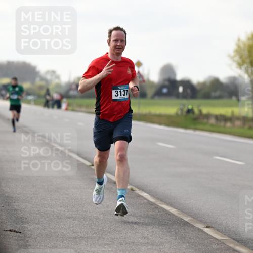 12.04.2026 - 45. Internationalen Wilhelmsburger Insellauf Dr. Thomas Lammeyer http://msf.ph/oto/9439356 12.04.2026 09:59:52 Laufen 3137 meine-sportfotos.de