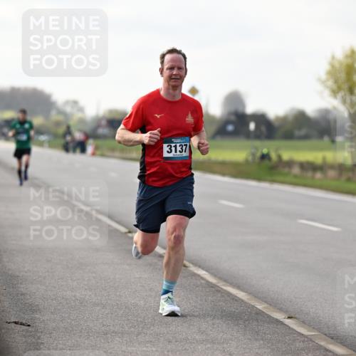 12.04.2026 - 45. Internationalen Wilhelmsburger Insellauf Dr. Thomas Lammeyer http://msf.ph/oto/9439357 12.04.2026 09:59:52 Laufen 3137 meine-sportfotos.de
